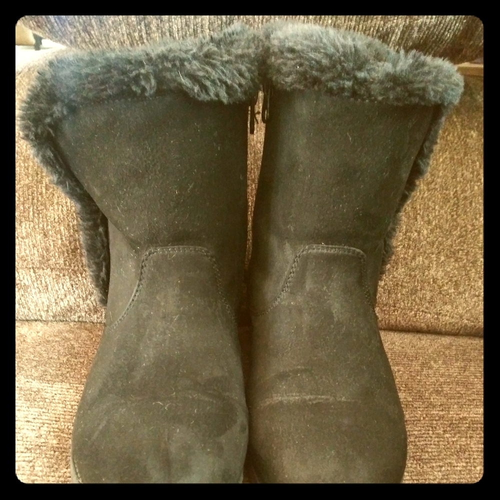 Girls boots